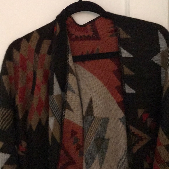 Aztec Shall - Picture 3 of 3